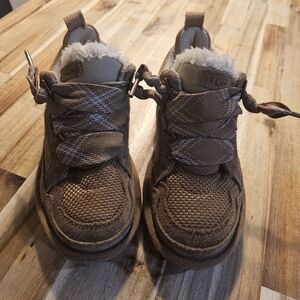 UGG Lowmel Kids Sneakers